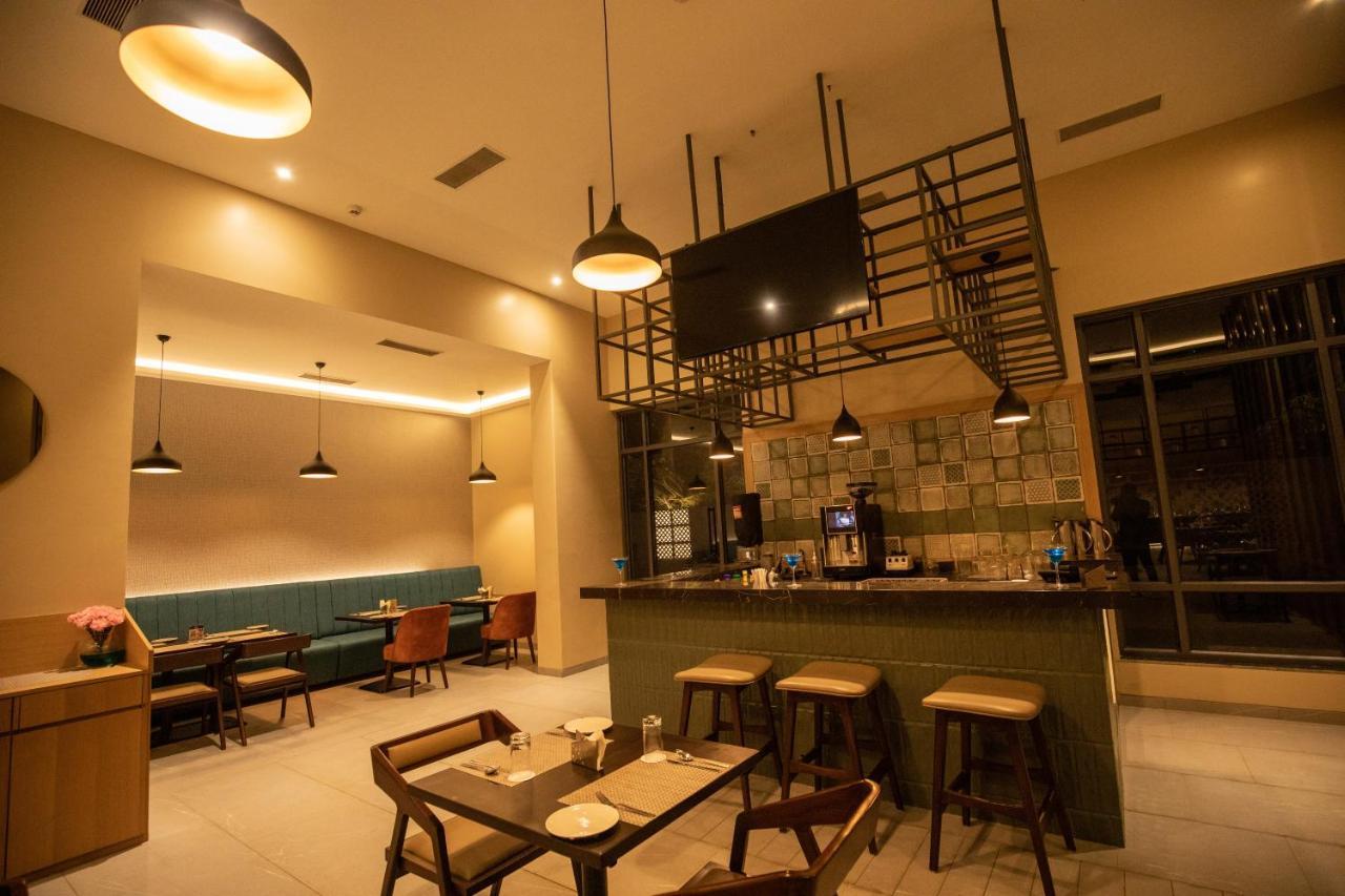 The Vern At Blvd Nashik Esterno foto