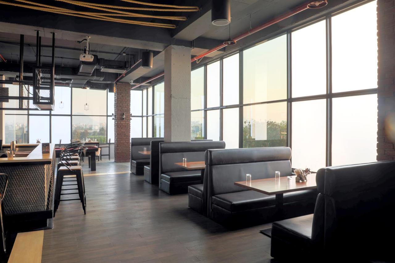 The Vern At Blvd Nashik Esterno foto