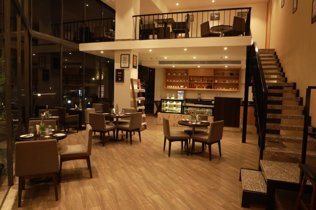 The Vern At Blvd Nashik Esterno foto
