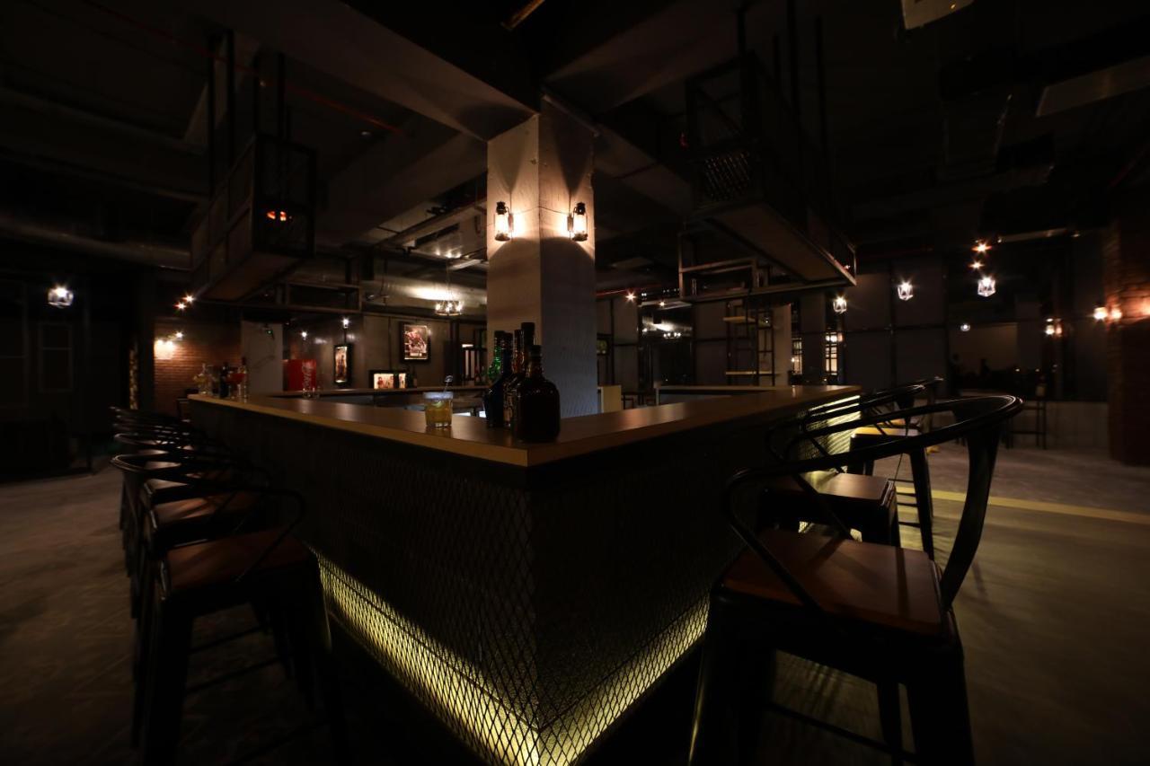 The Vern At Blvd Nashik Esterno foto